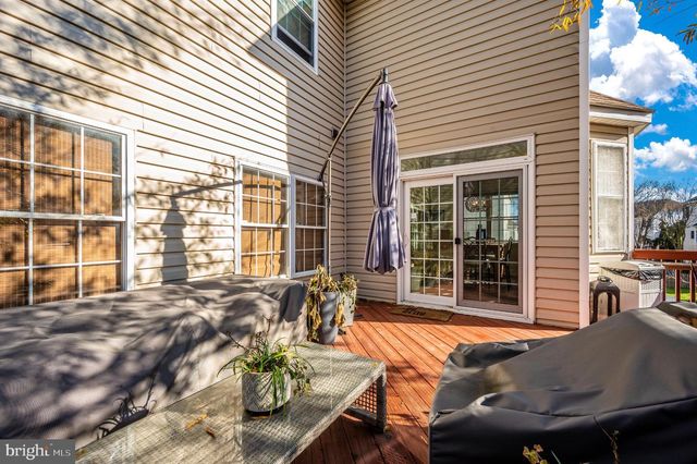 2575 BEAR DEN RD, Frederick, MD 21701