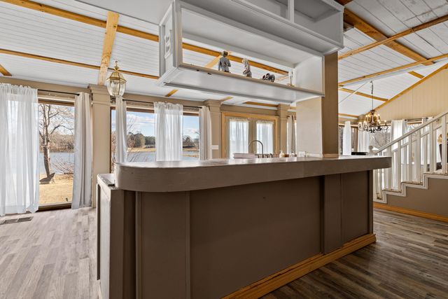 102 Kelly Court, Marshall, TX 75672