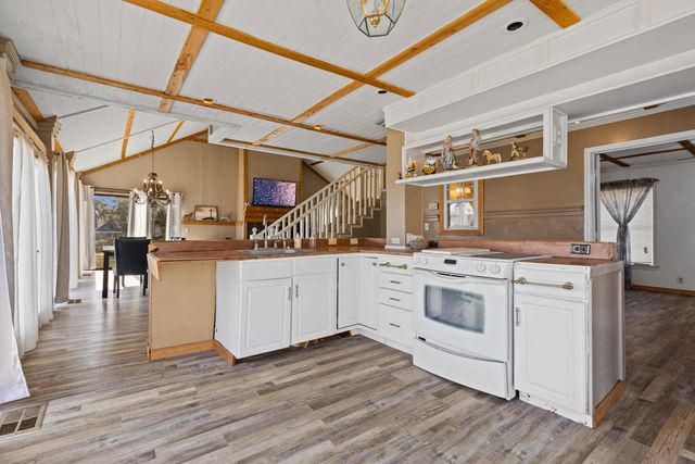 102 Kelly Court, Marshall, TX 75672