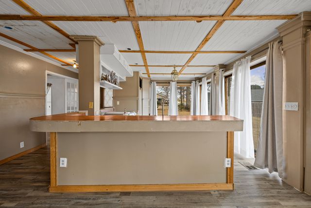 102 Kelly Court, Marshall, TX 75672