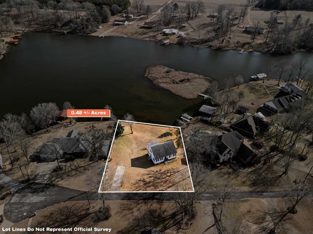 102 Kelly Court, Marshall, TX 75672