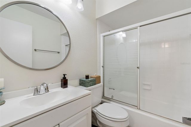 13813 FLETCHERS MILL DRIVE, Tampa, FL 33613