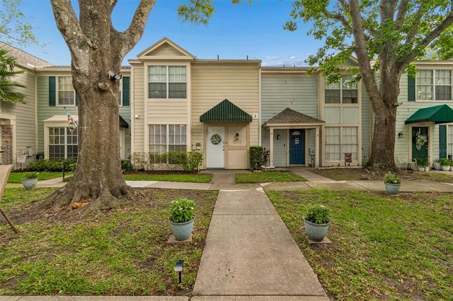13813 FLETCHERS MILL DRIVE, Tampa, FL 33613