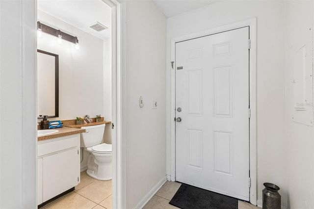 13813 FLETCHERS MILL DRIVE, Tampa, FL 33613