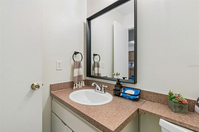 13813 FLETCHERS MILL DRIVE, Tampa, FL 33613
