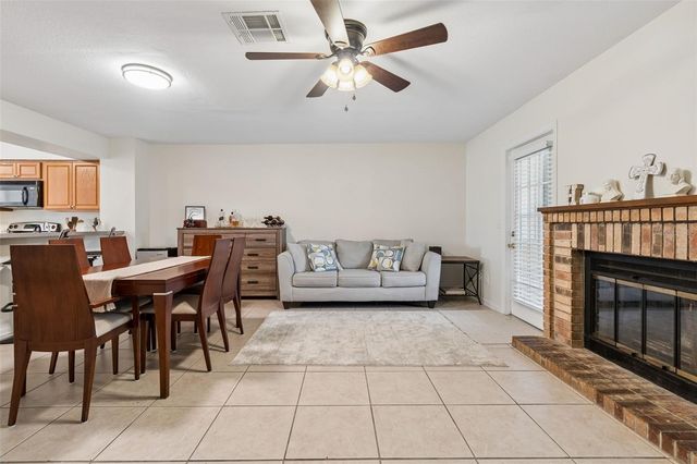 13813 FLETCHERS MILL DRIVE, Tampa, FL 33613