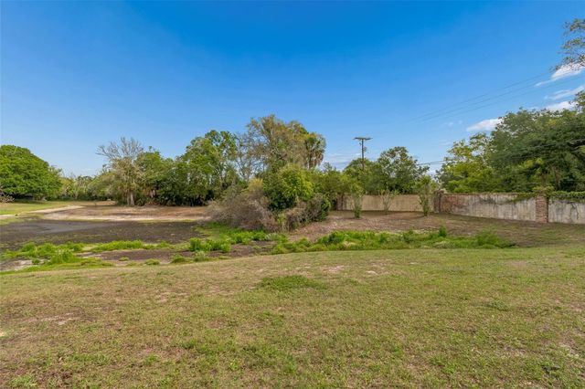 13813 FLETCHERS MILL DRIVE, Tampa, FL 33613