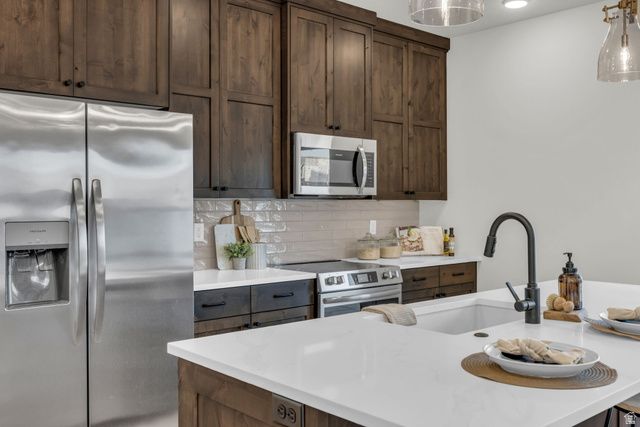 2912 S 3000 W, Syracuse, UT 84075