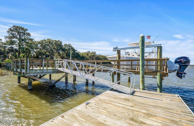 34 Sparrow Nest Point, St. Helena Island, SC 29920