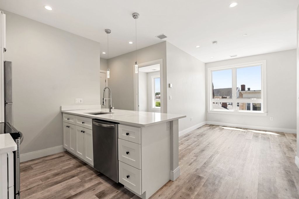 1457 Tremont Street 503, Boston, MA 02120