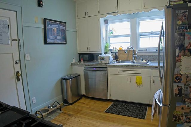 5526 W Wells STREET, Milwaukee, WI 53208