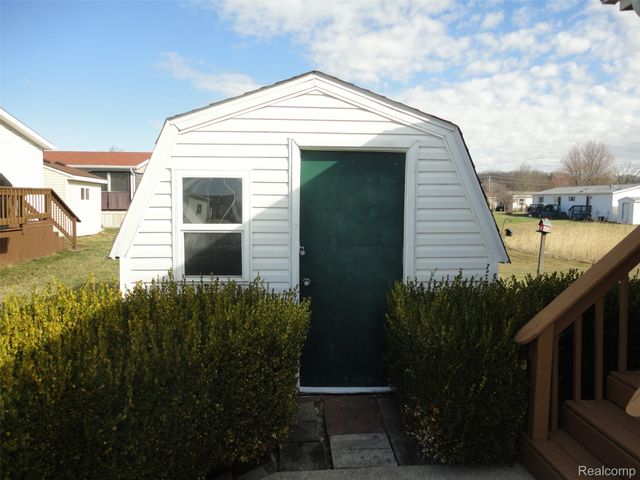 302 Salvia Road, Bedford Township, MI 48133