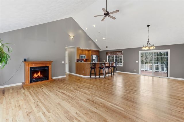 73 Deer Run Trail, Smithfield, RI 02917