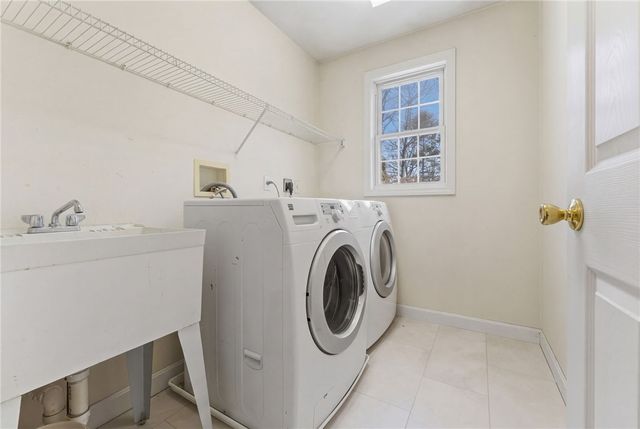 73 Deer Run Trail, Smithfield, RI 02917