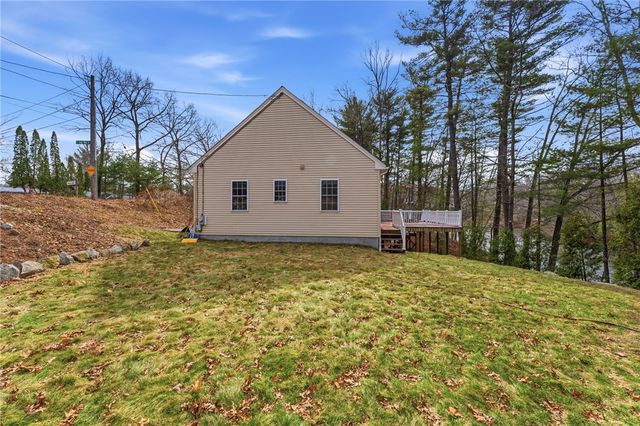 73 Deer Run Trail, Smithfield, RI 02917
