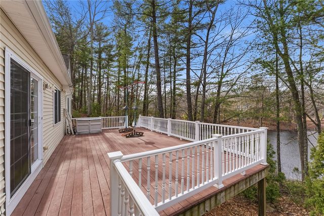 73 Deer Run Trail, Smithfield, RI 02917