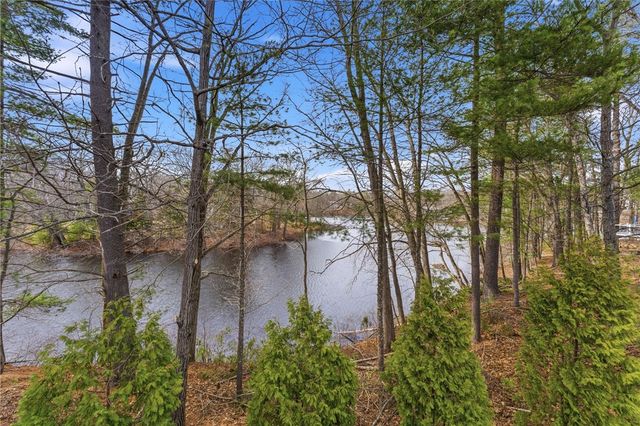73 Deer Run Trail, Smithfield, RI 02917