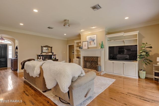 103 Chablis Circle, Lafayette, LA 70503