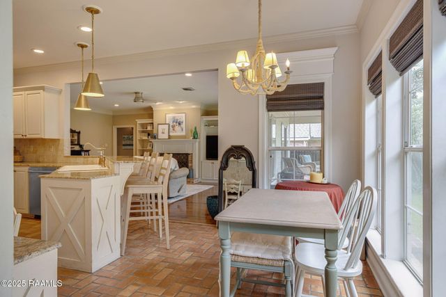 103 Chablis Circle, Lafayette, LA 70503