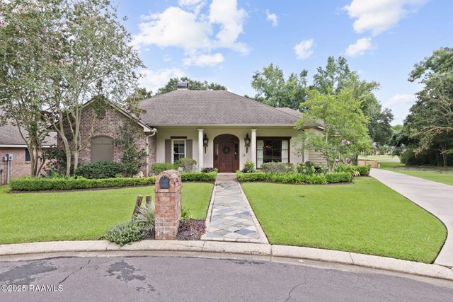 103 Chablis Circle, Lafayette, LA 70503