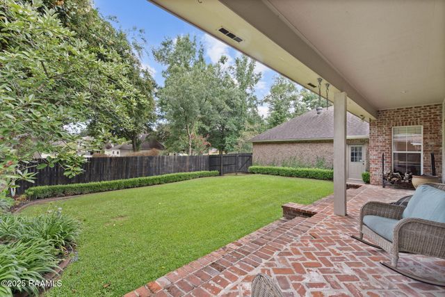 103 Chablis Circle, Lafayette, LA 70503