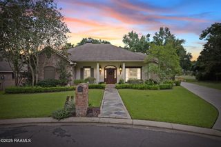 103 Chablis Circle, Lafayette, LA 70503