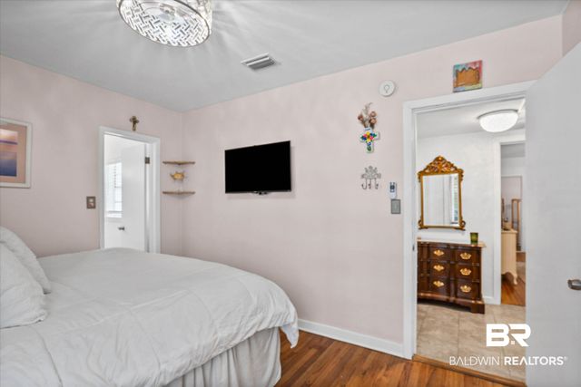 251 N Wacker Ln, Mobile, AL 36608