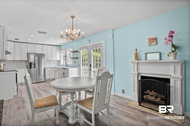 251 N Wacker Ln, Mobile, AL 36608