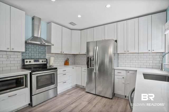 251 N Wacker Ln, Mobile, AL 36608
