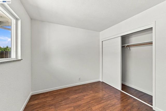 33438 University Dr, Union City, CA 94587