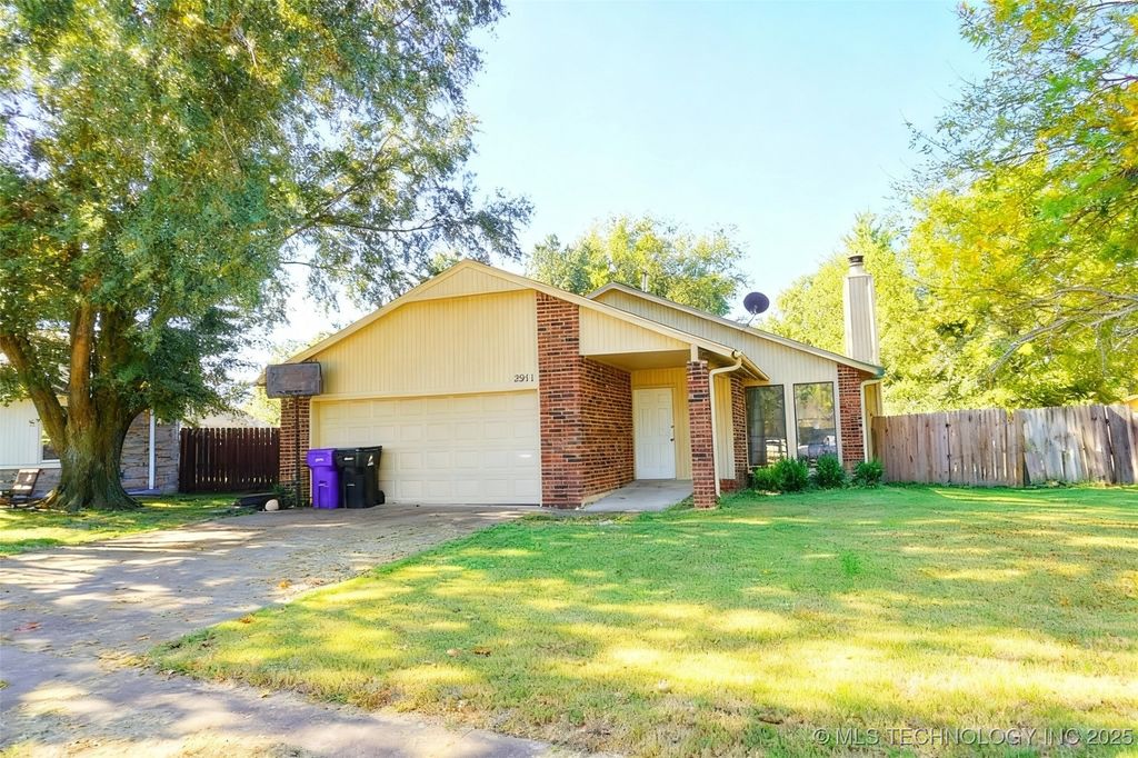 2511 E Princeton Court, Broken Arrow, OK 74014