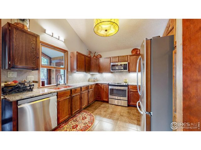 2441 Spruce Ave, Estes Park, CO 80517