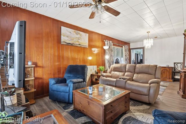 8311 Olympia Street, Detroit, MI 48213