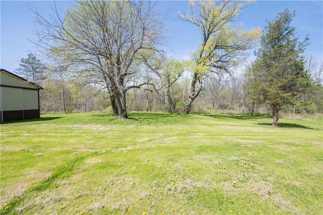 1694 Payne Road, Farmington, NY 14425