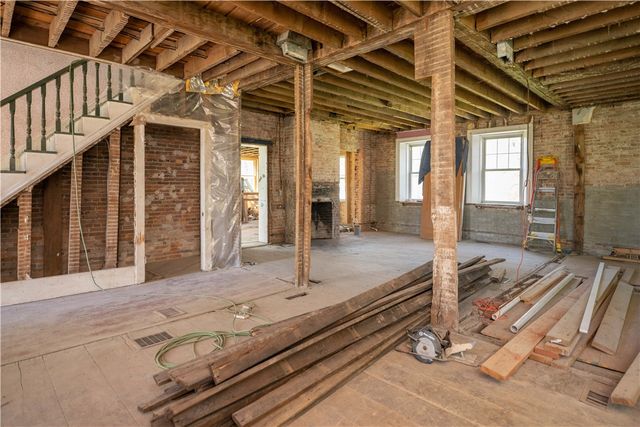 1694 Payne Road, Farmington, NY 14425