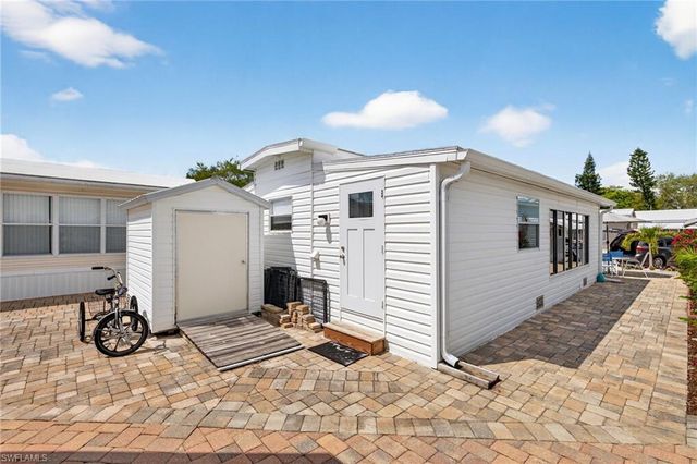 14 Limetree Park DR, Bonita Springs, FL 34135