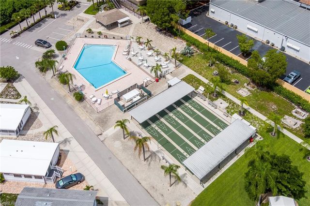 14 Limetree Park DR, Bonita Springs, FL 34135