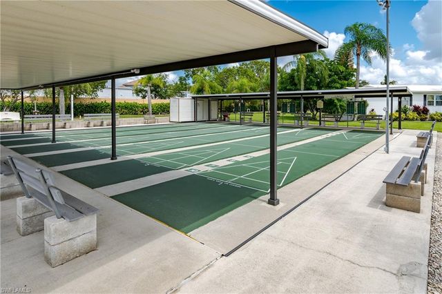 14 Limetree Park DR, Bonita Springs, FL 34135