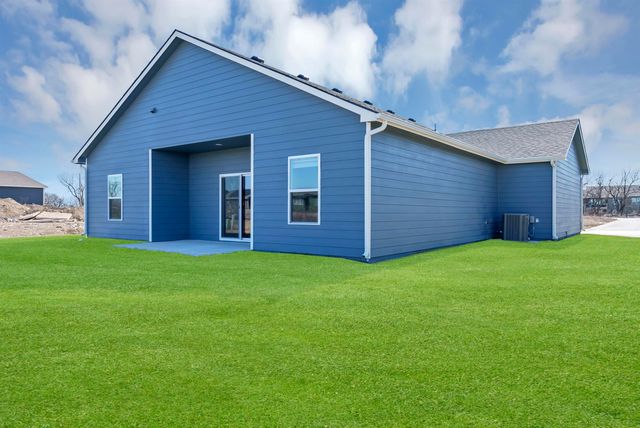 9410 E Creed St, Wichita, KS 67210