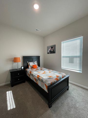 9410 E Creed St, Wichita, KS 67210