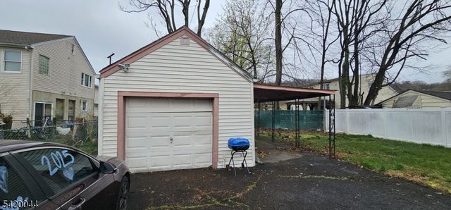 23 Colonial Ave Cv 1, Paterson City, NJ 07502