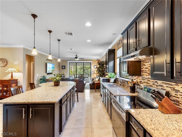 10878 Dennington RD, Fort Myers, FL 33913