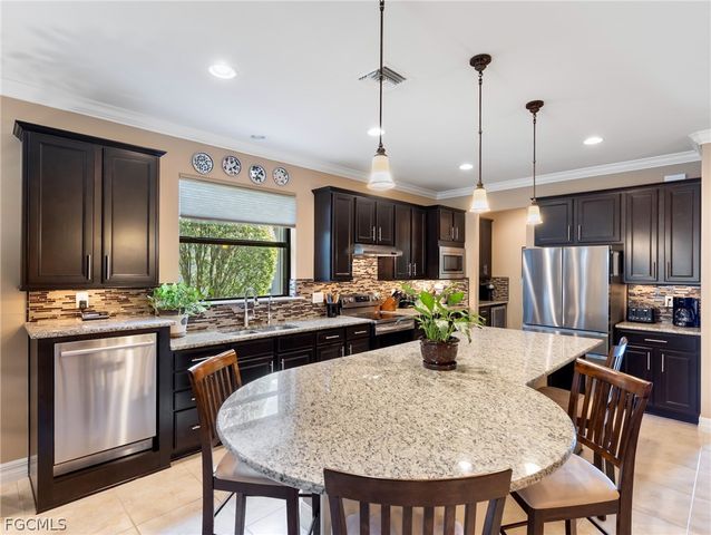 10878 Dennington RD, Fort Myers, FL 33913