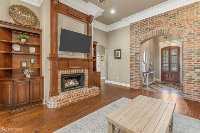 476 Dogwood South Lane, Haughton, LA 71037