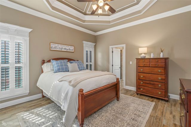 476 Dogwood South Lane, Haughton, LA 71037