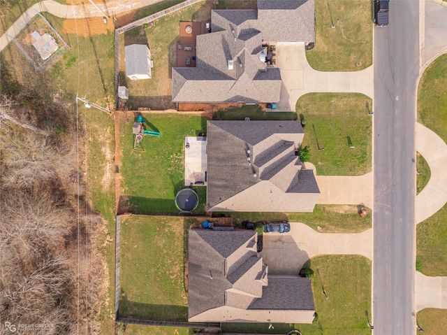 476 Dogwood South Lane, Haughton, LA 71037