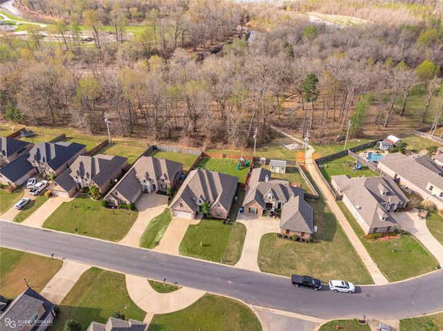 476 Dogwood South Lane, Haughton, LA 71037