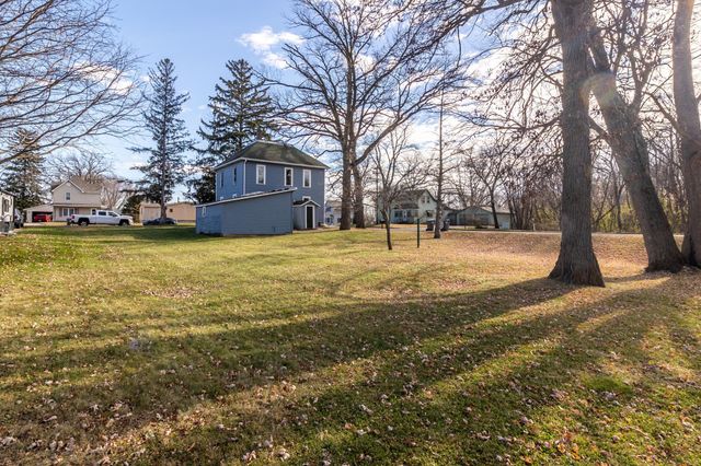 251 Cottage Grove Avenue, Foley, MN 56329