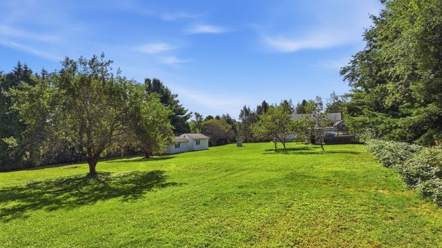 2 Apple Tree Dr, Millbury, MA 01527