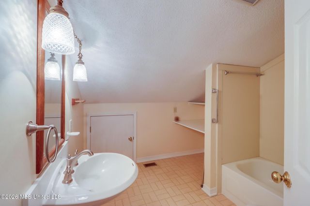 102 S Wright Avenue, Long Beach, MS 39560